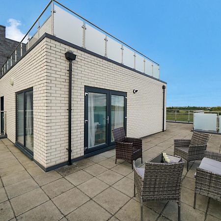 Modern Apartments With Free Parking Near Heathrow Colnbrook Exteriér fotografie