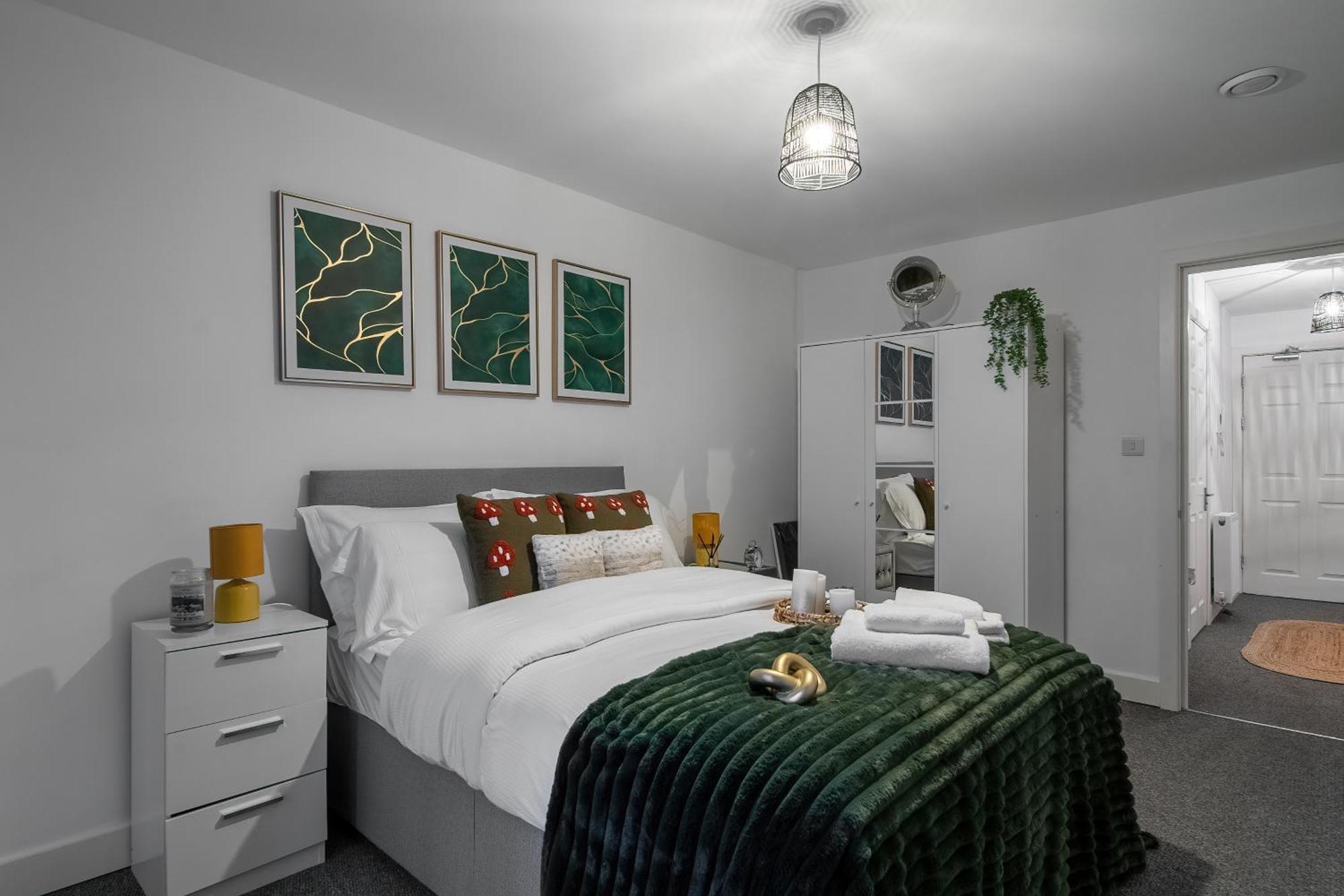 Modern Apartments With Free Parking Near Heathrow Colnbrook Exteriér fotografie