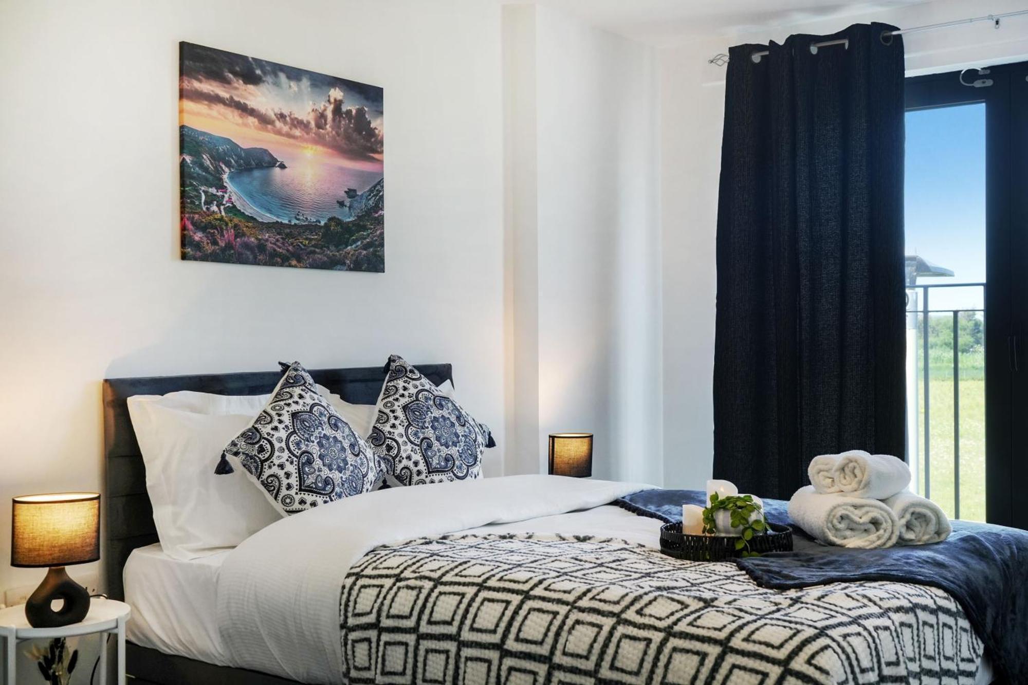 Modern Apartments With Free Parking Near Heathrow Colnbrook Exteriér fotografie
