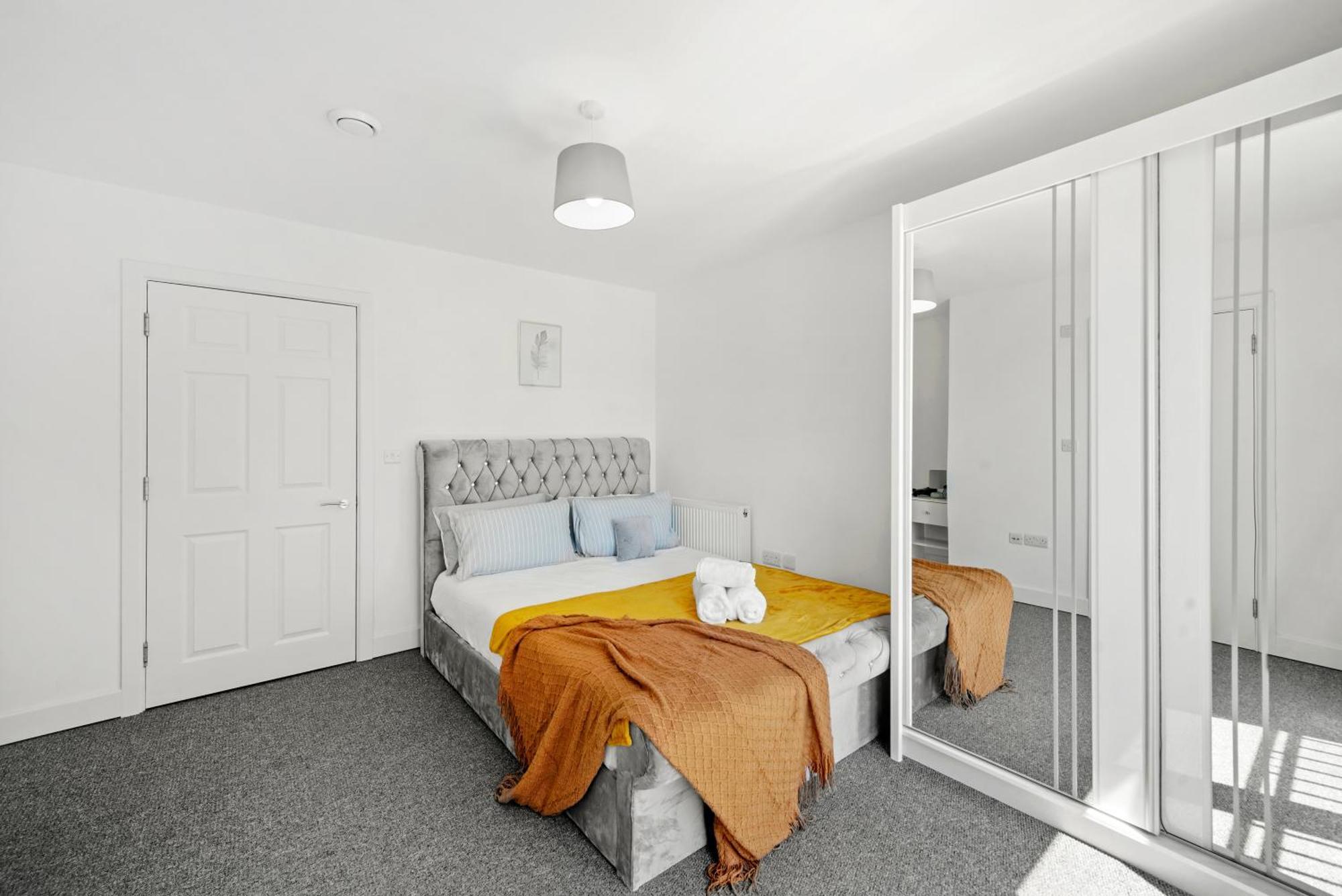 Modern Apartments With Free Parking Near Heathrow Colnbrook Exteriér fotografie